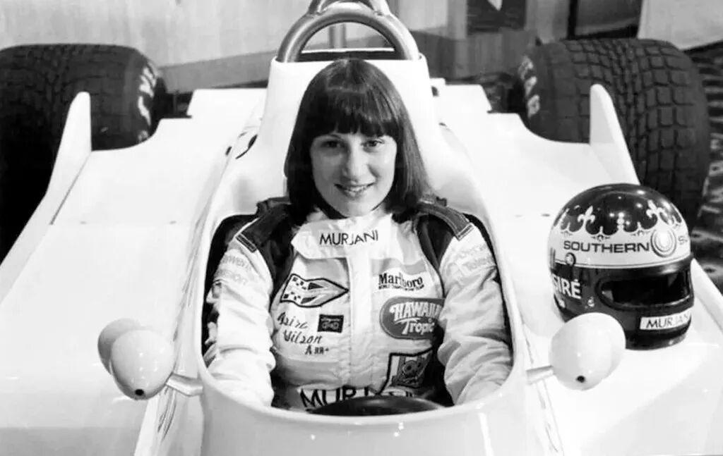乐鱼官网-F1女车手，正在改写赛车史